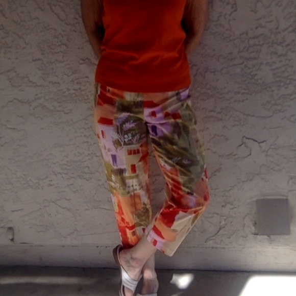 Wearable art capris - Picture 6 of 6